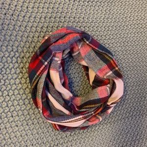 Plaid infinite scarf